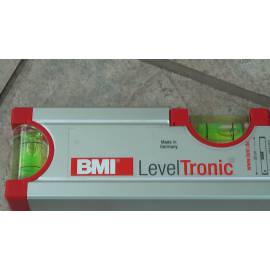 Digitální vodováha BMI Leveltronic, 30cm.
